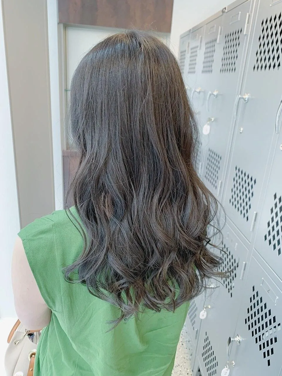 アッシュグレージュ透明感イルミナカラーブルージュ